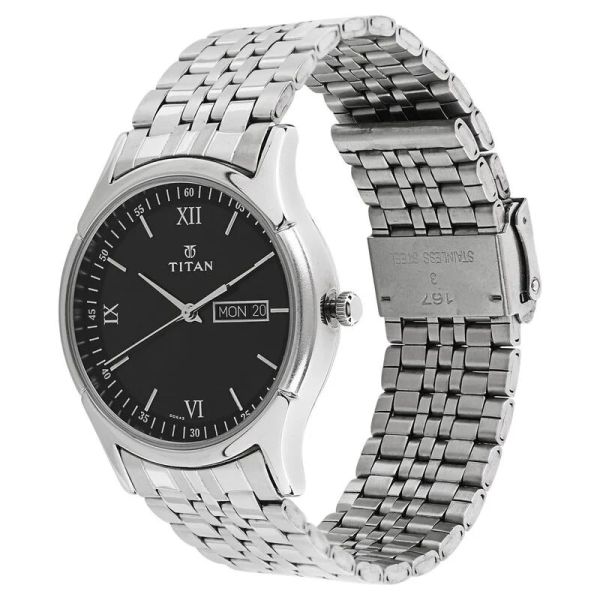 Titan 1639SM02 Black Dial Men's Watch