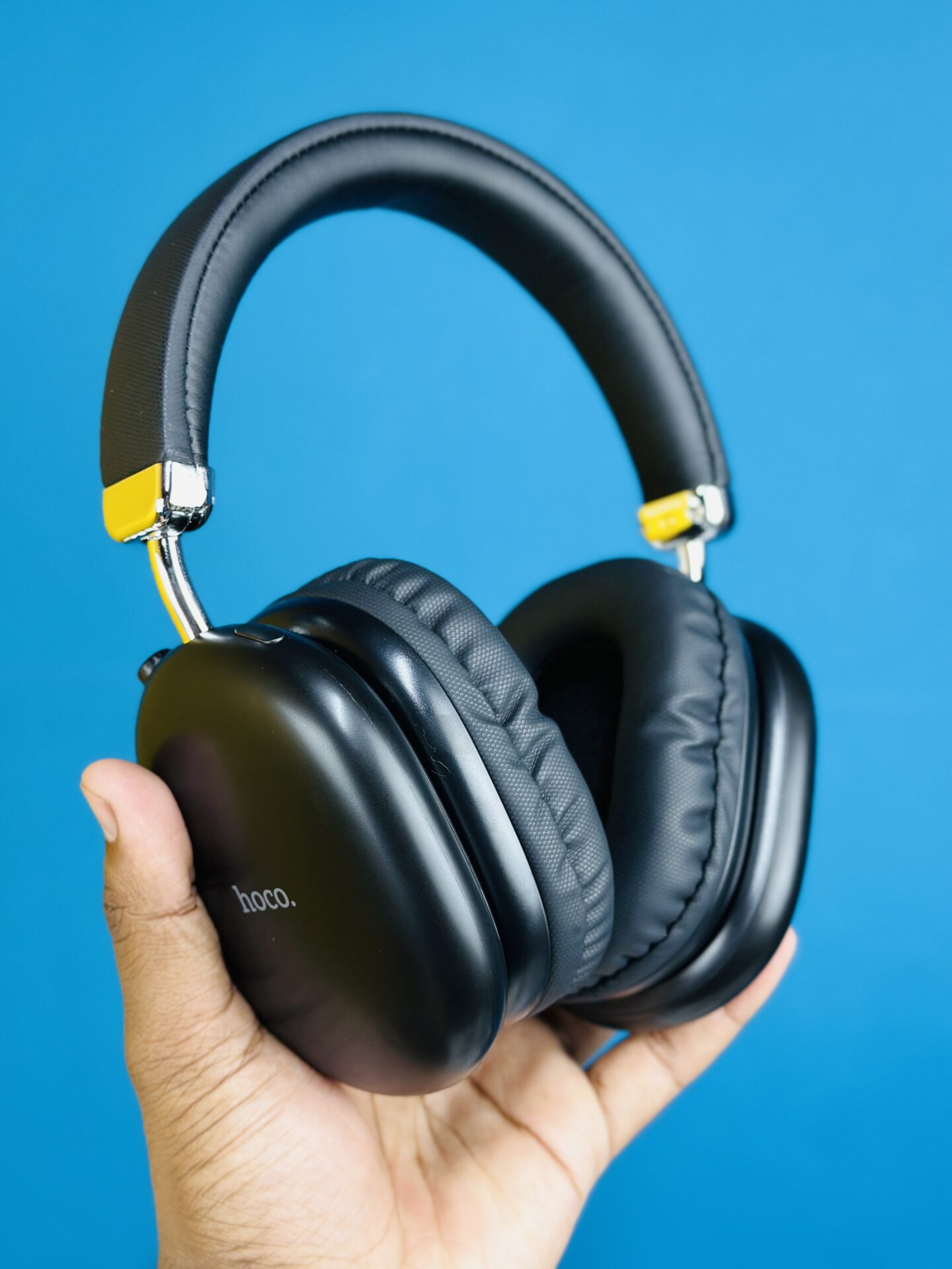 Hoco W35 Max Wireless Headphone Price in Bangladesh