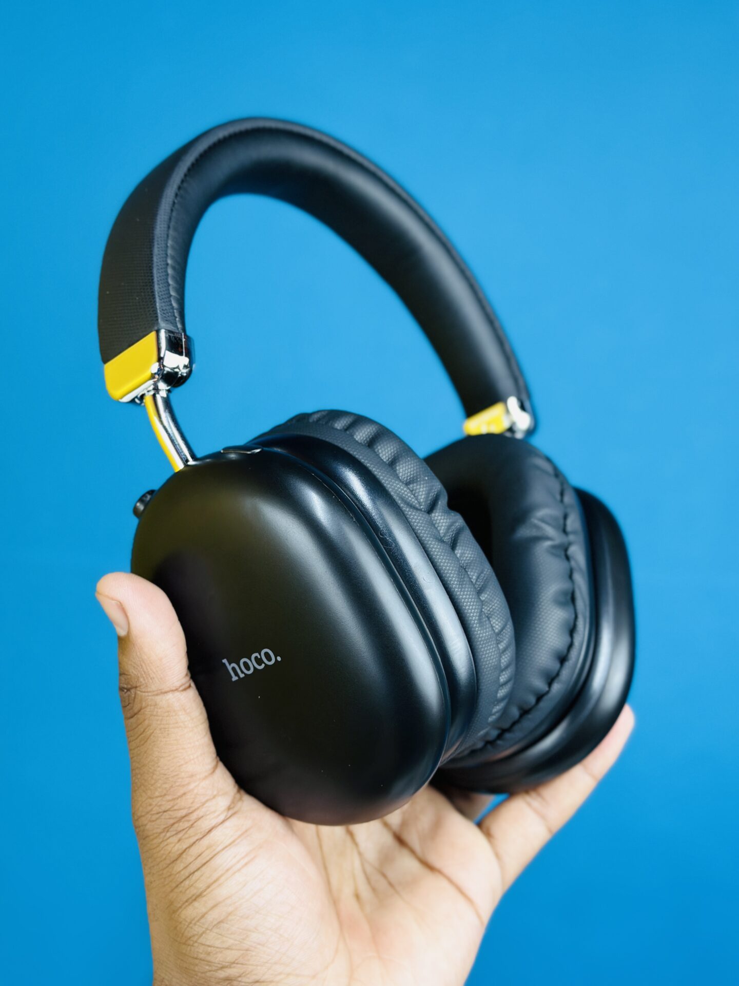 Hoco W35 Max Wireless Headphone Price in Bangladesh
