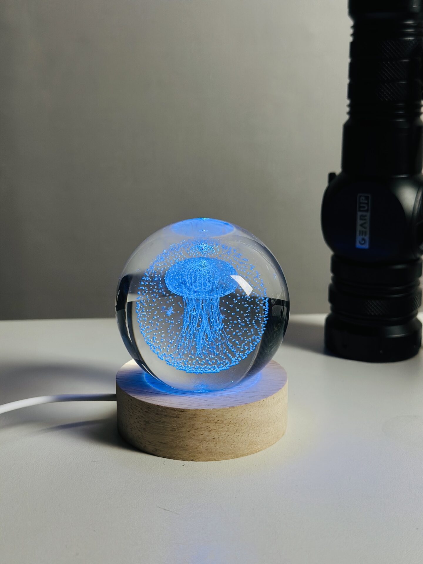 Color Changing LED 3D Crystal Ball – Jellyfish